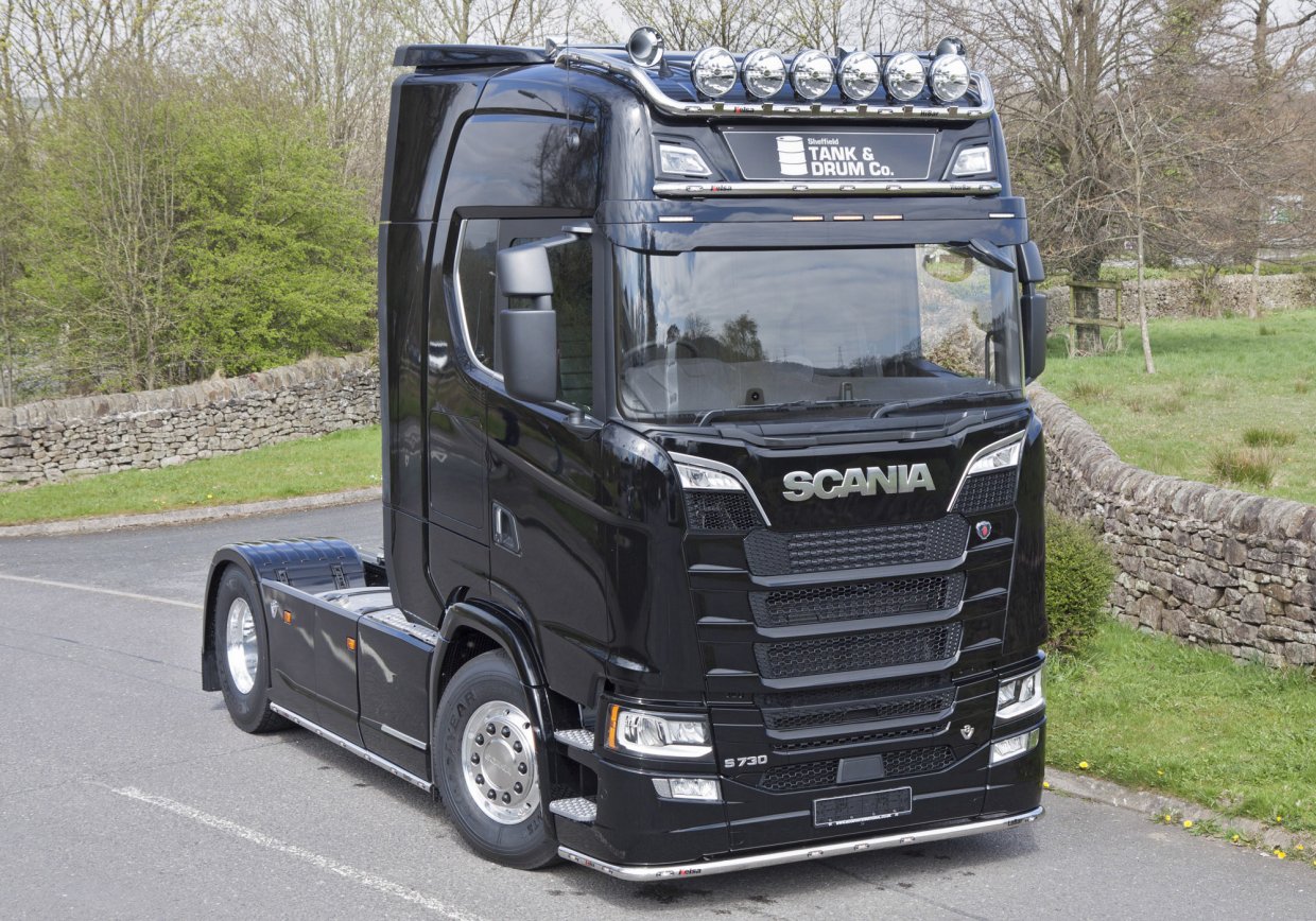 scania r series deep visor